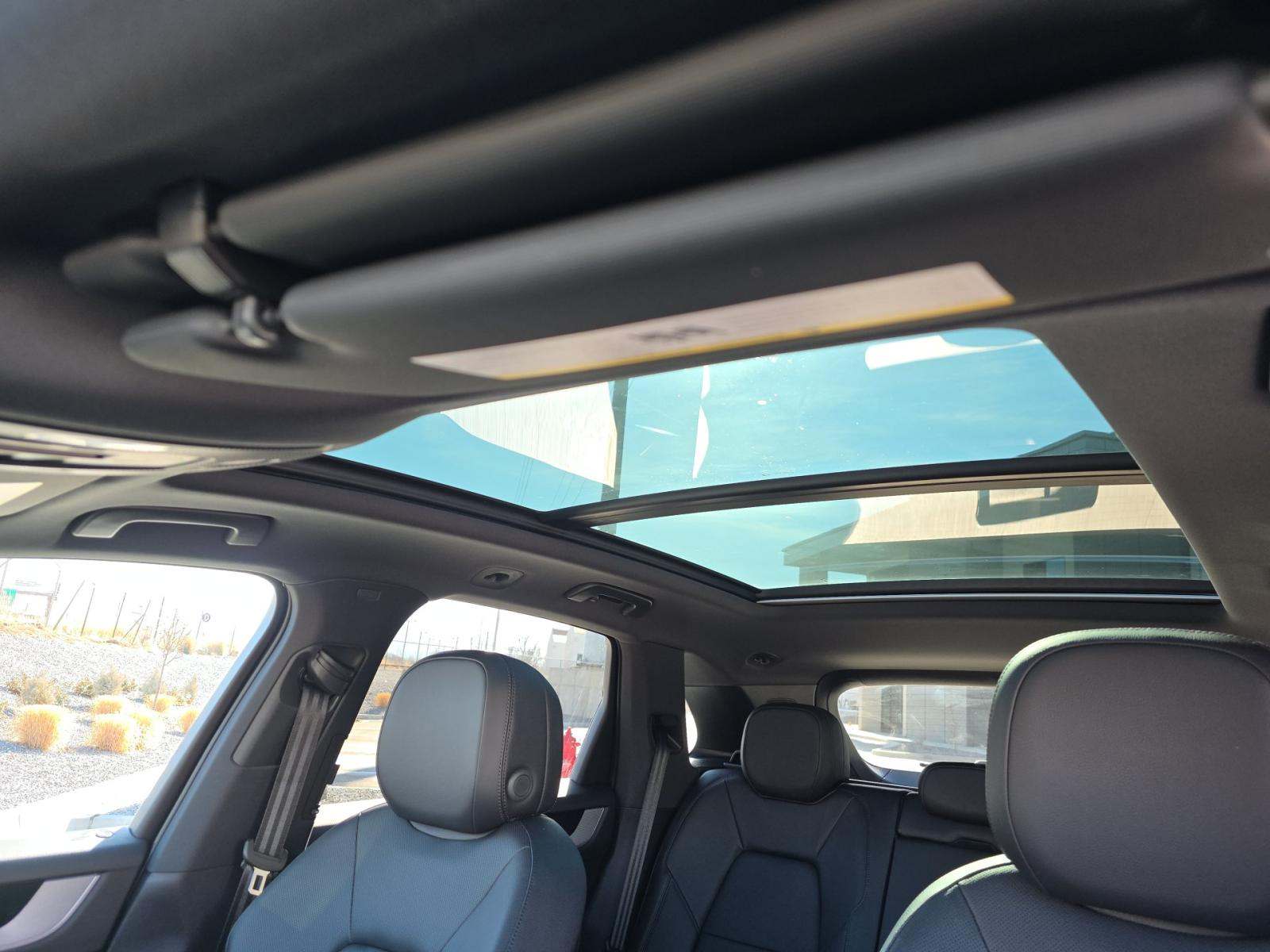 2025 Porsche Cayenne Base AWD