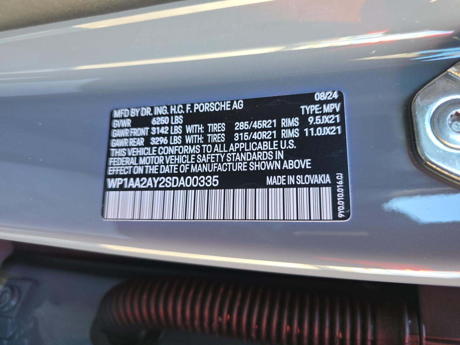 2025 Porsche Cayenne Base AWD