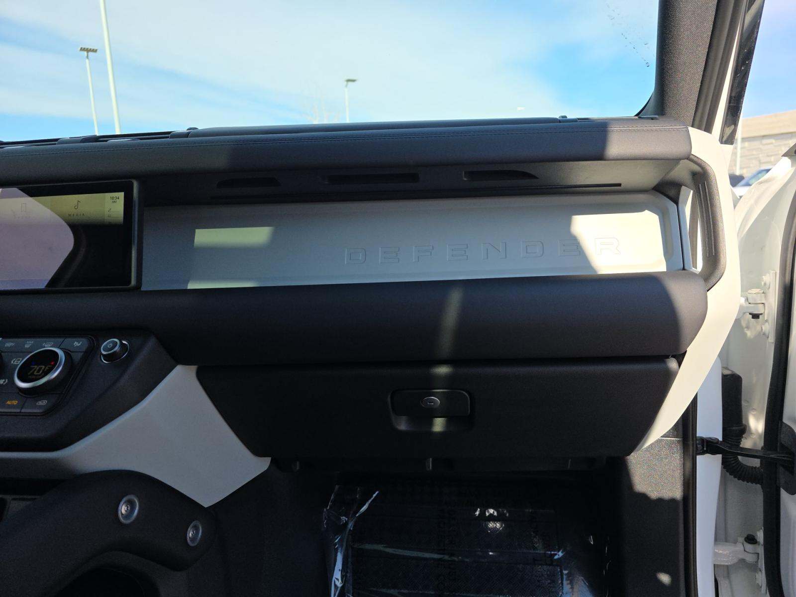 2024 Land Rover Defender 90 S AWD