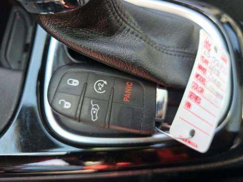 JEEP LATITUDE ALTITUDE EDITION - 8