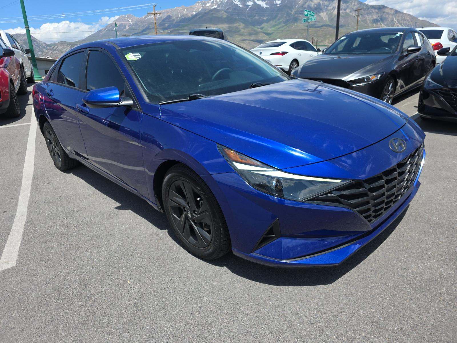 2021 Hyundai Elantra SEL FWD
