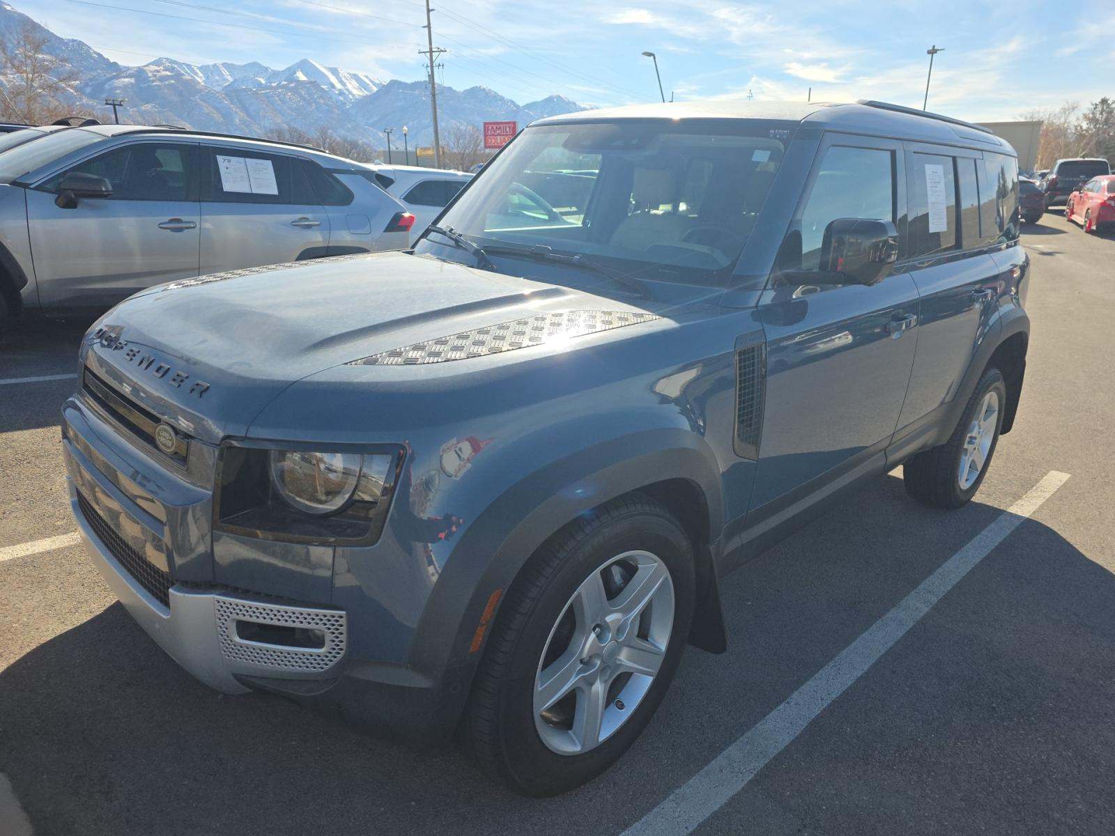 2020 Land Rover Defender 110 SE AWD