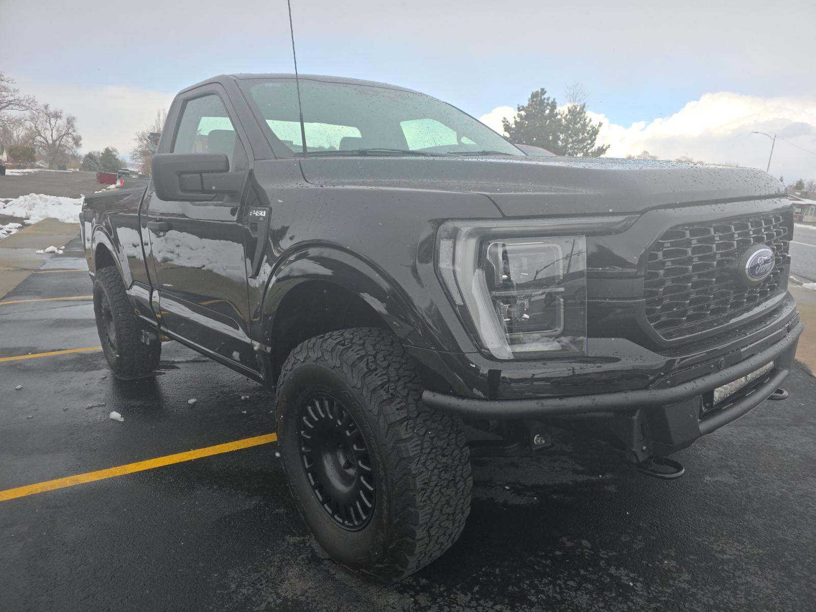 2023 Ford F-150 XL AWD