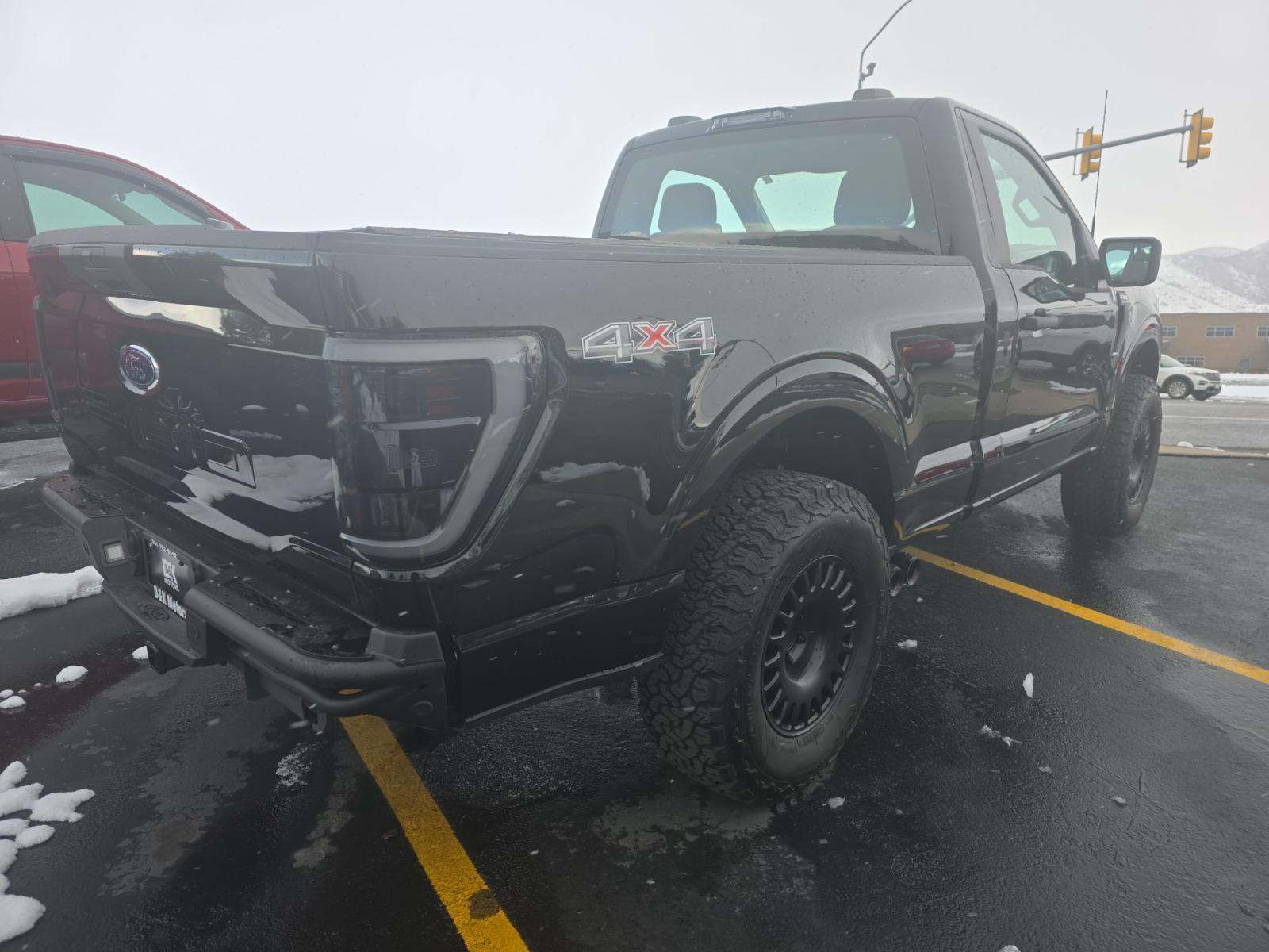 2023 Ford F-150 XL AWD