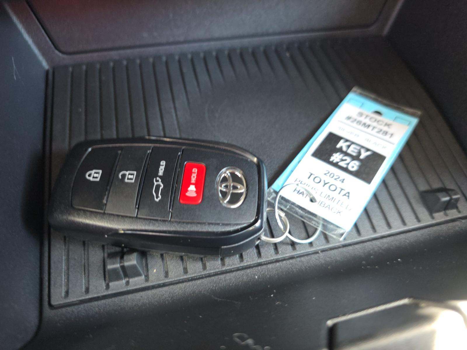 2024 Toyota Prius Limited AWD