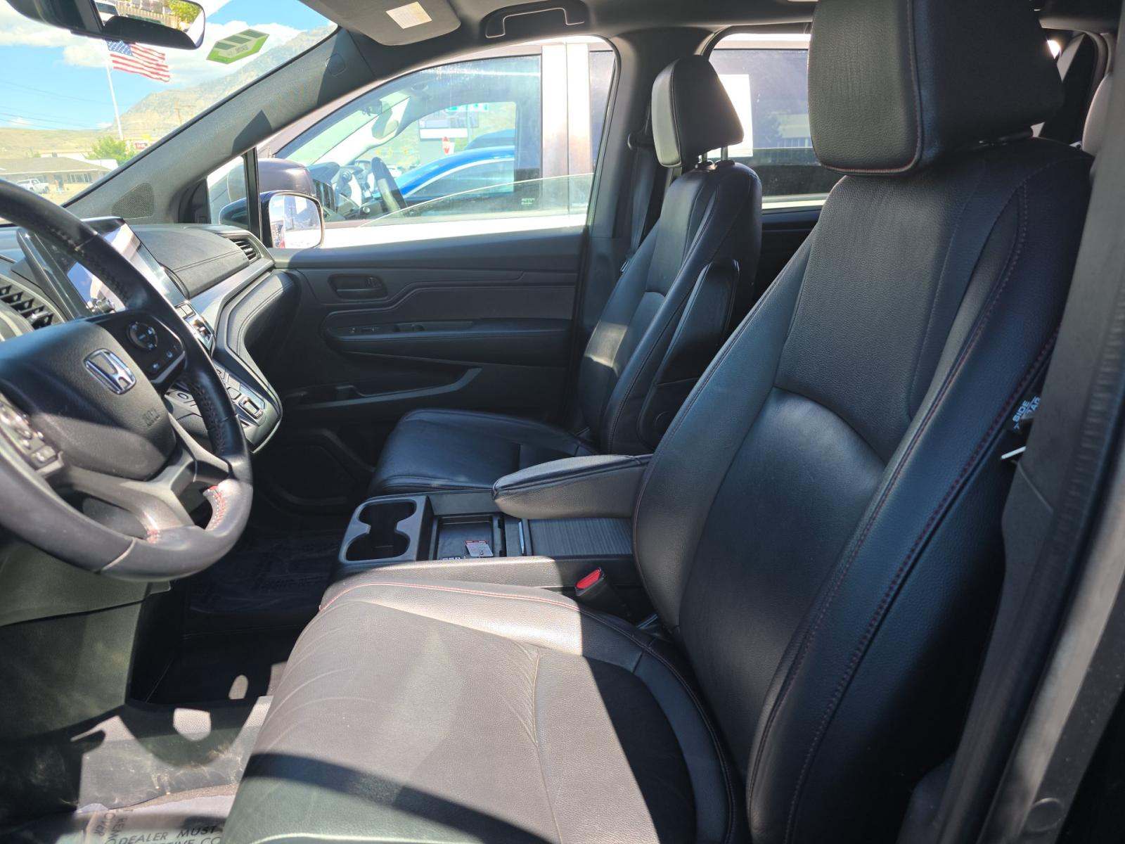 2023 Honda Odyssey Sport FWD