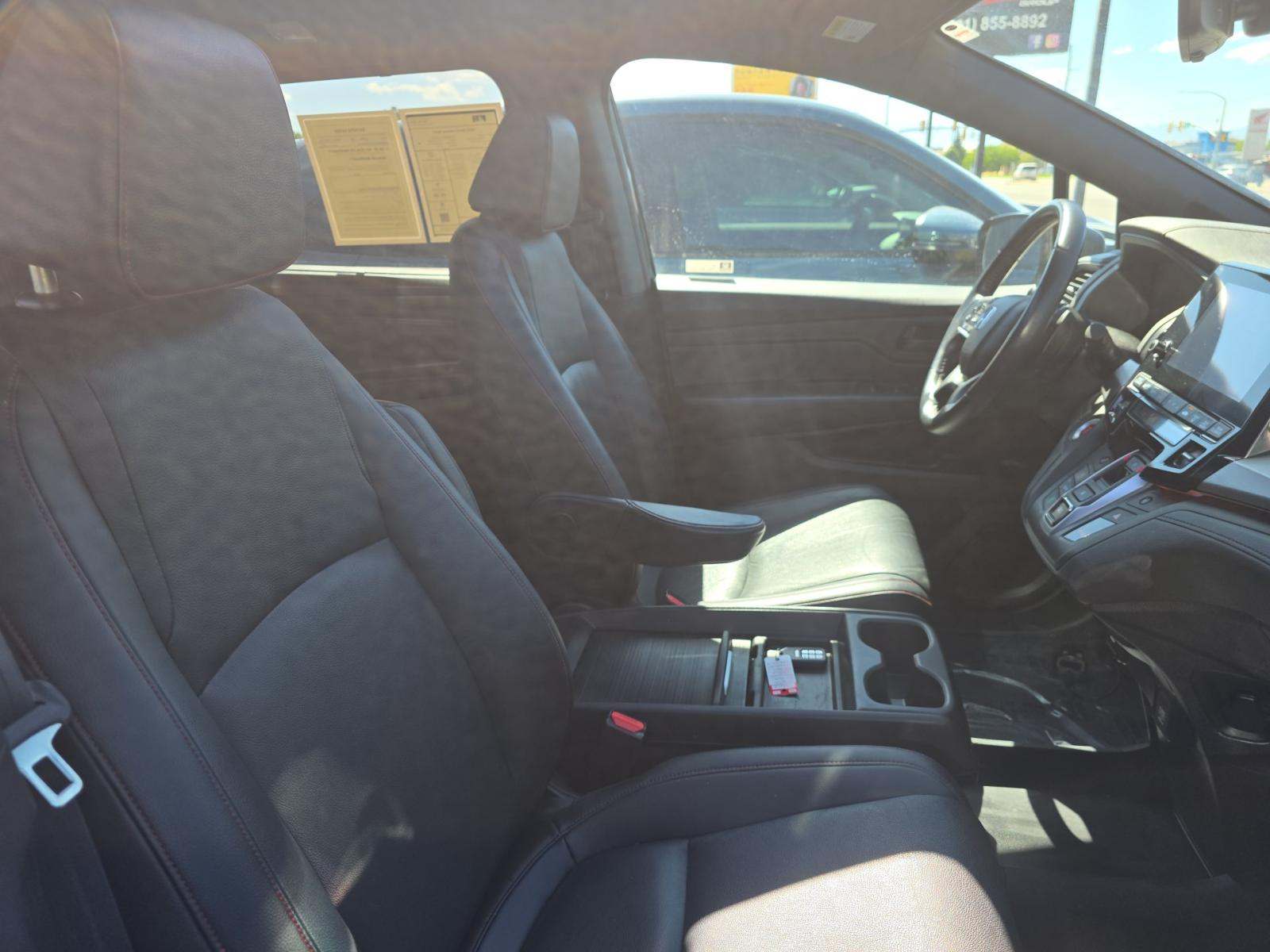 2023 Honda Odyssey Sport FWD