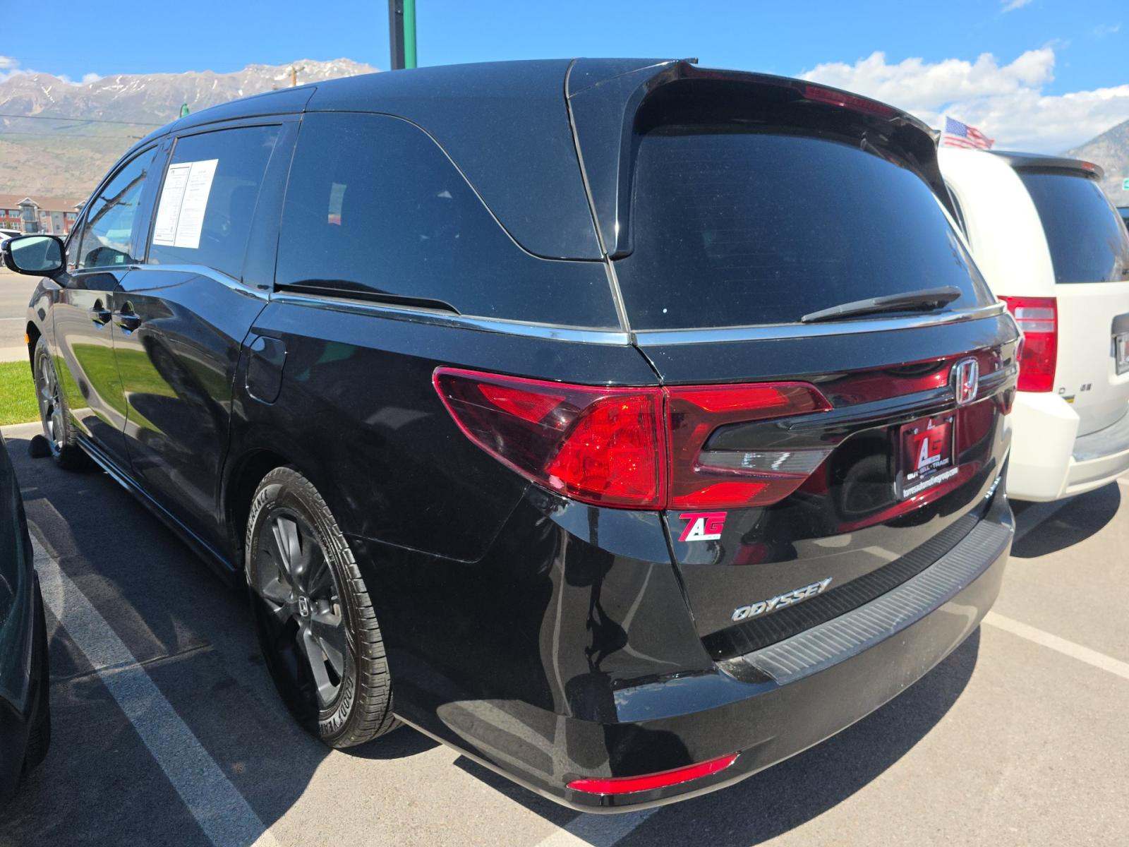 2023 Honda Odyssey Sport FWD