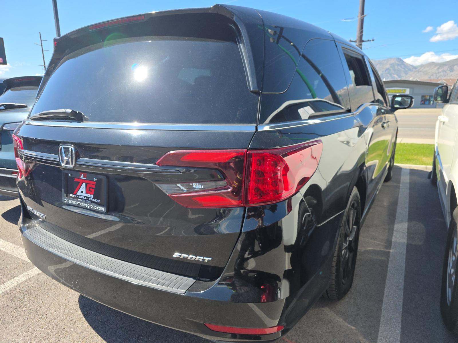 2023 Honda Odyssey Sport FWD