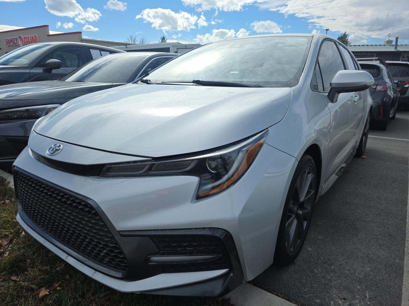 2020 Toyota Corolla SE FWD