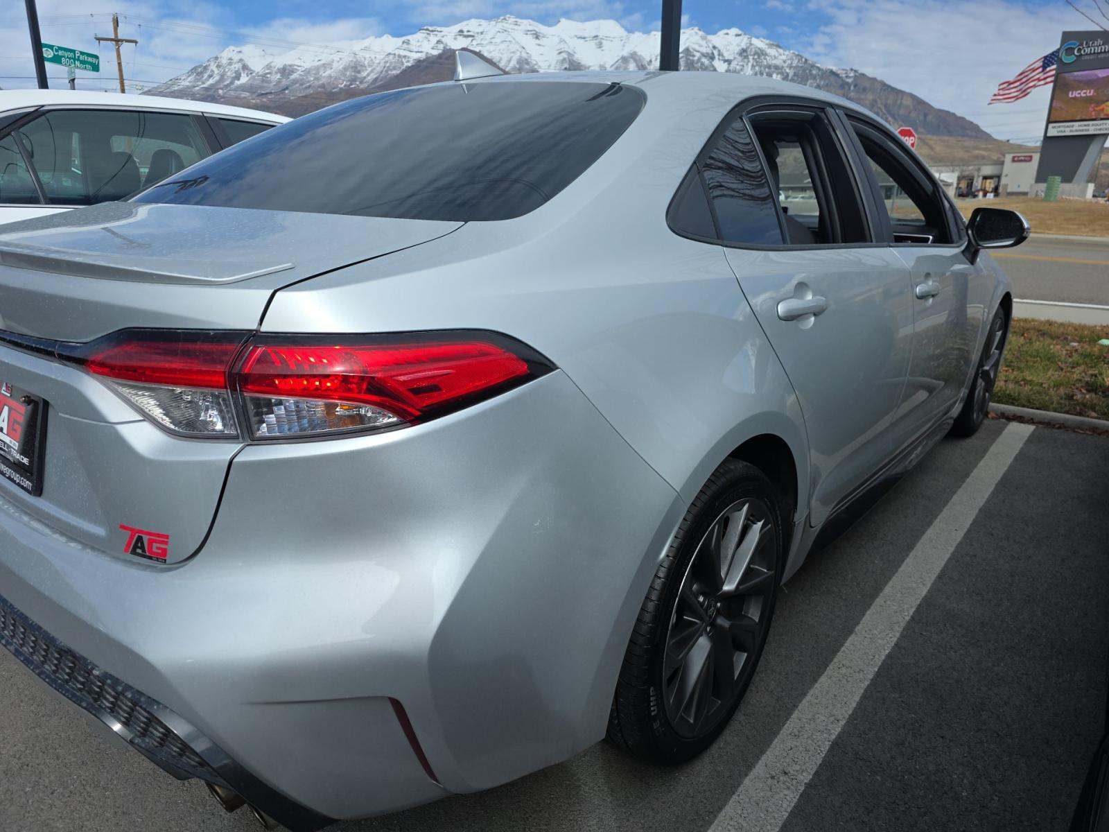 2020 Toyota Corolla SE FWD