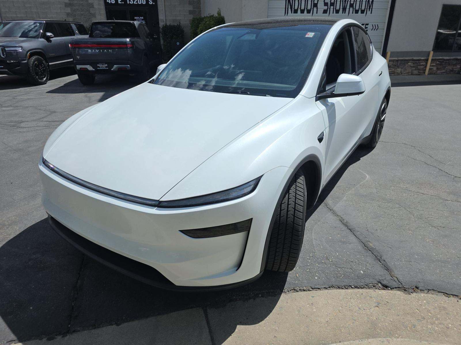 TESLA MODEL Y - 1