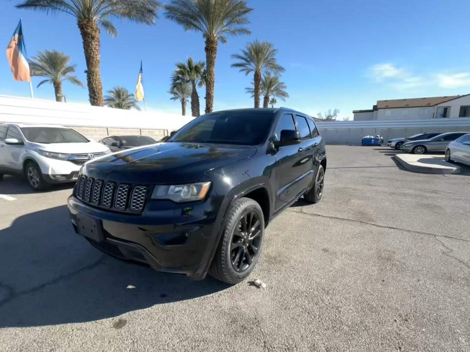2018 Jeep Grand Cherokee Altitude RWD