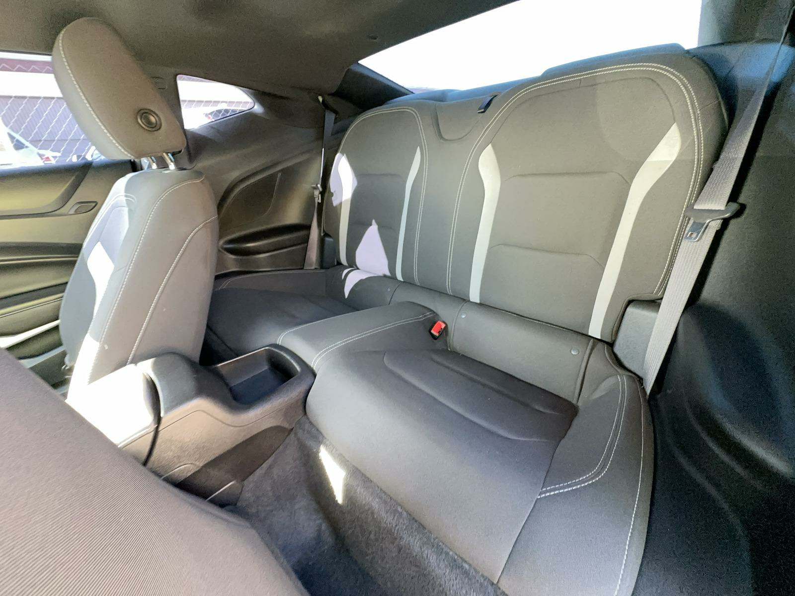 2016 Chevrolet Camaro 1LT RWD