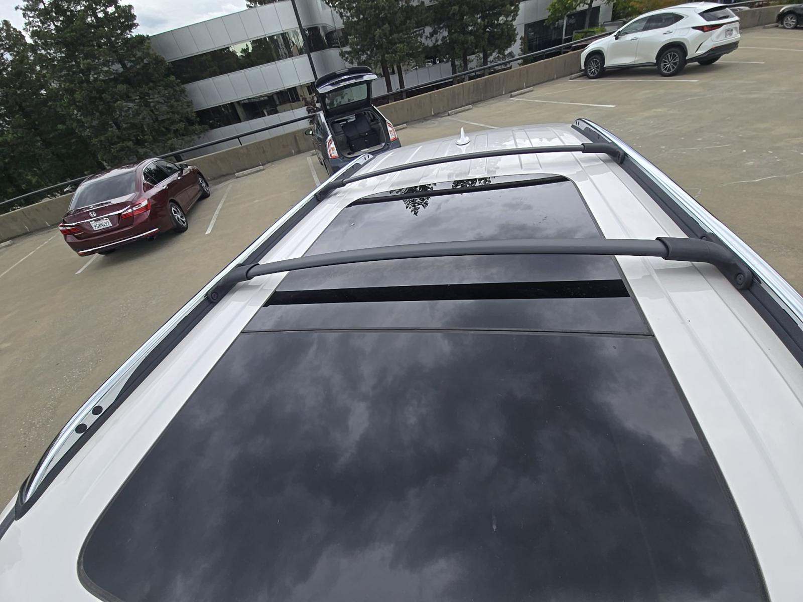 FORD EXPLORER - 8