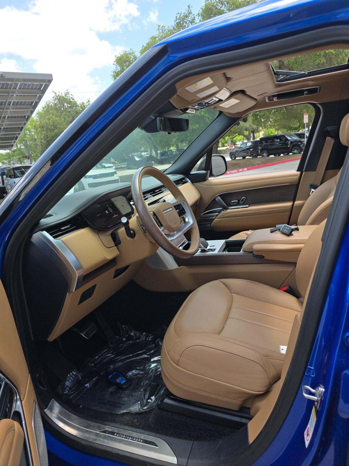 2025 Land Rover Range Rover Autobiography AWD