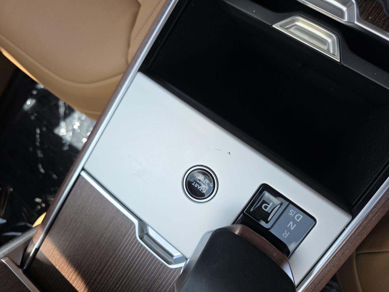 2025 Land Rover Range Rover Autobiography AWD