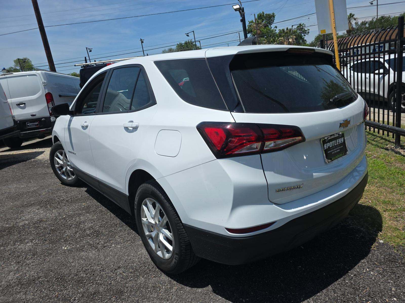 2024 Chevrolet Equinox LS FWD