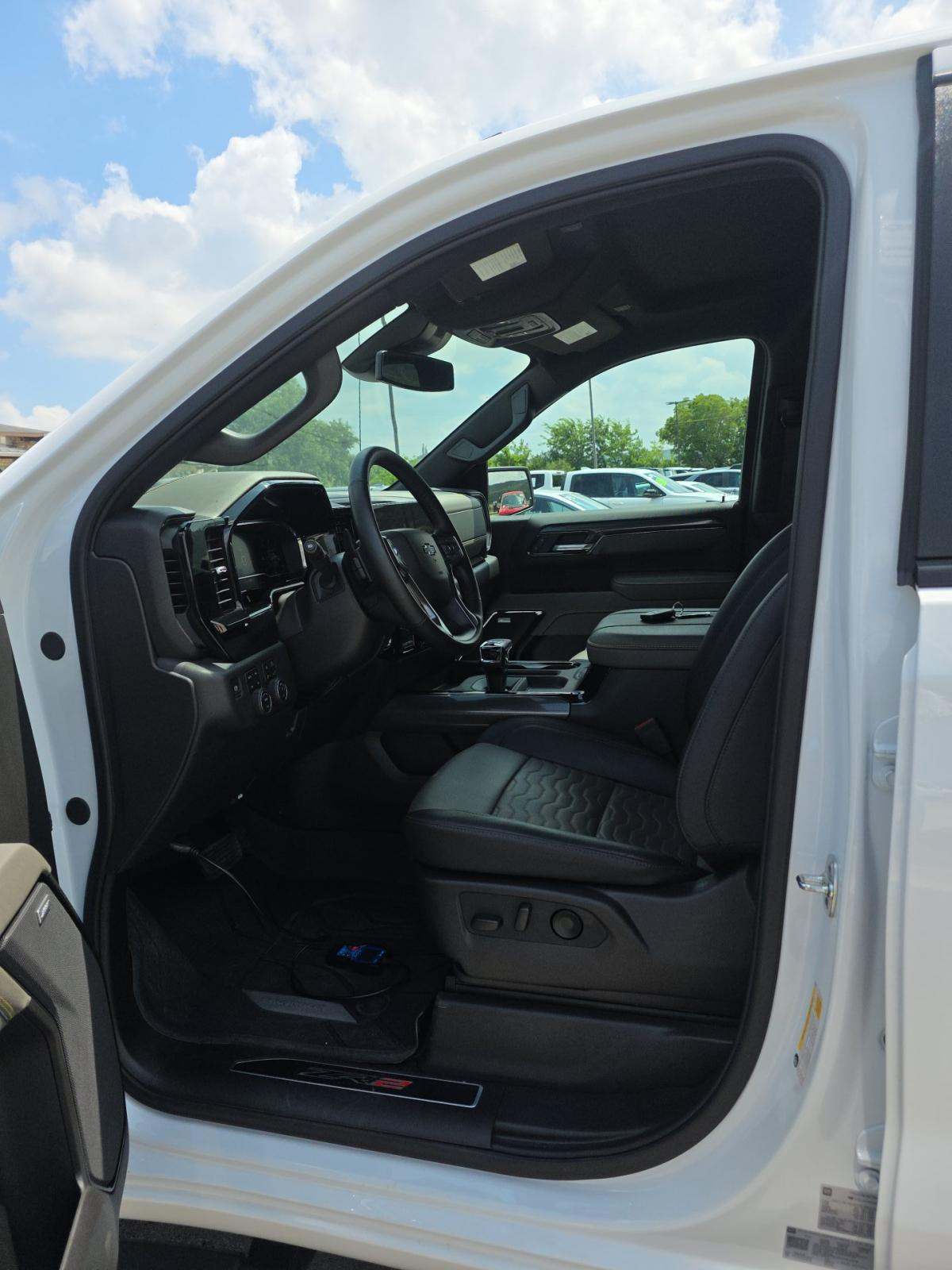 2025 Chevrolet Silverado 1500 ZR2 AWD