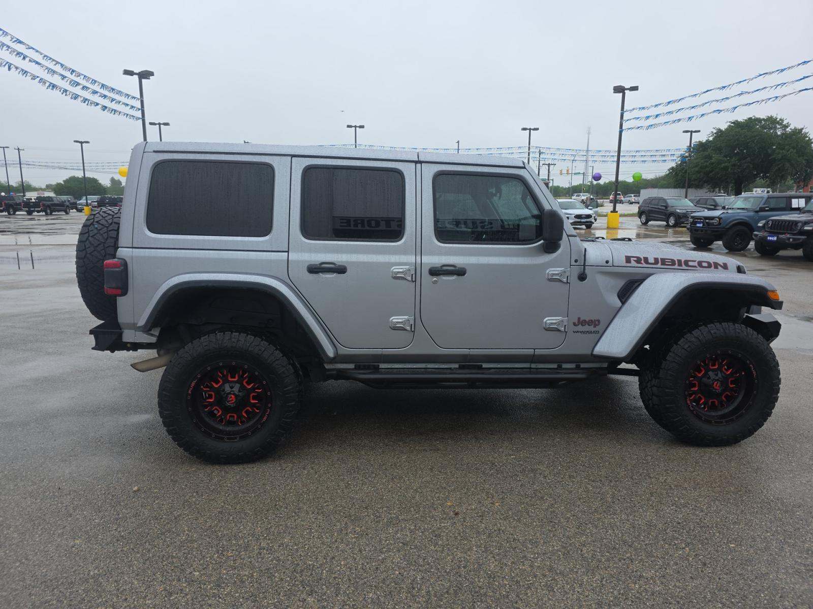 JEEP UNLIMITED RUBICON - 4