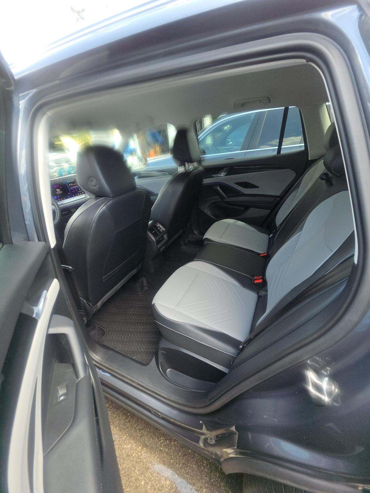 2026 Volkswagen Tiguan 2.0T SE FWD