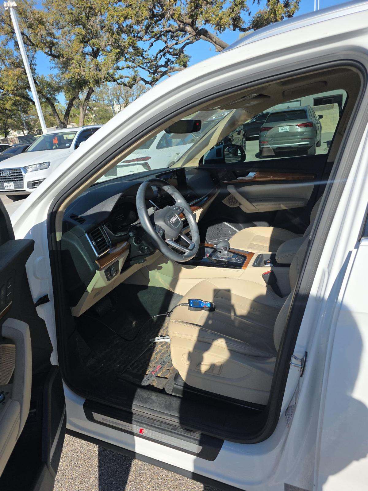 2022 Audi Q5 S line Premium Plus AWD