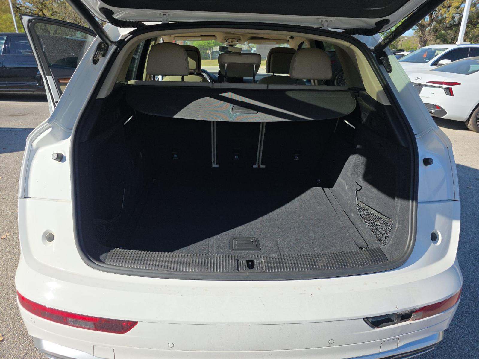 2022 Audi Q5 S line Premium Plus AWD