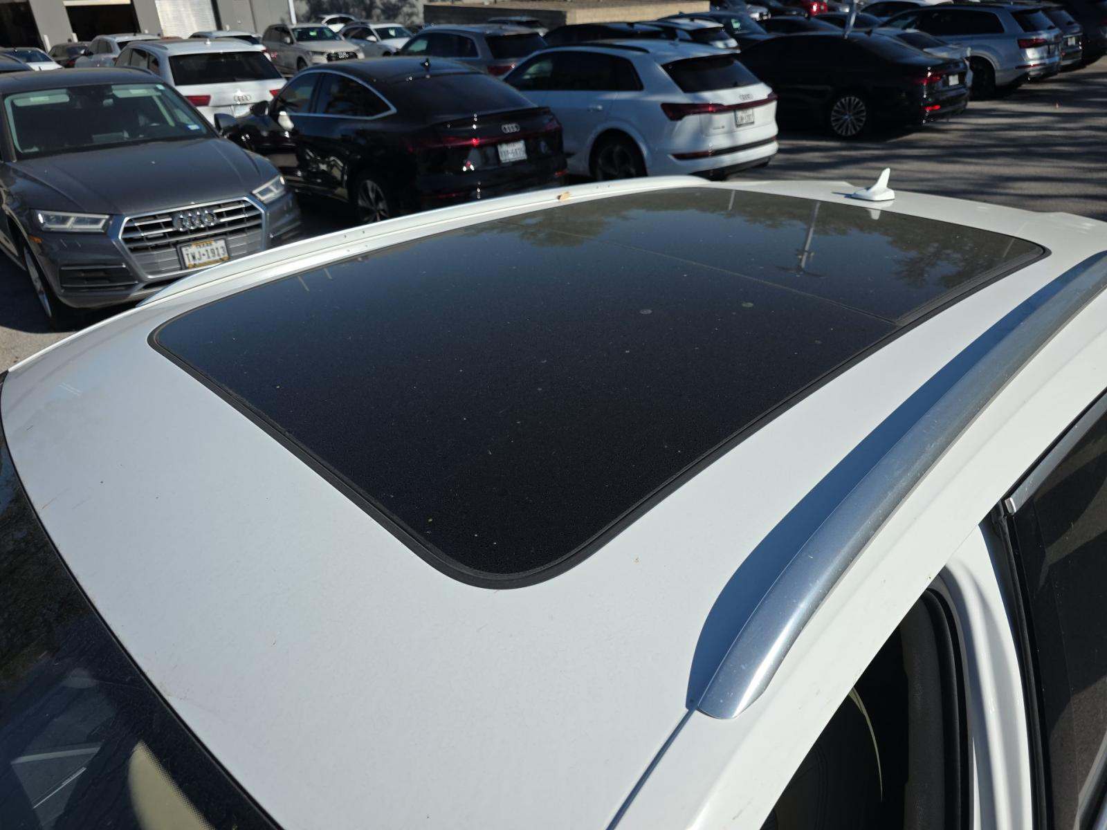 2022 Audi Q5 S line Premium Plus AWD