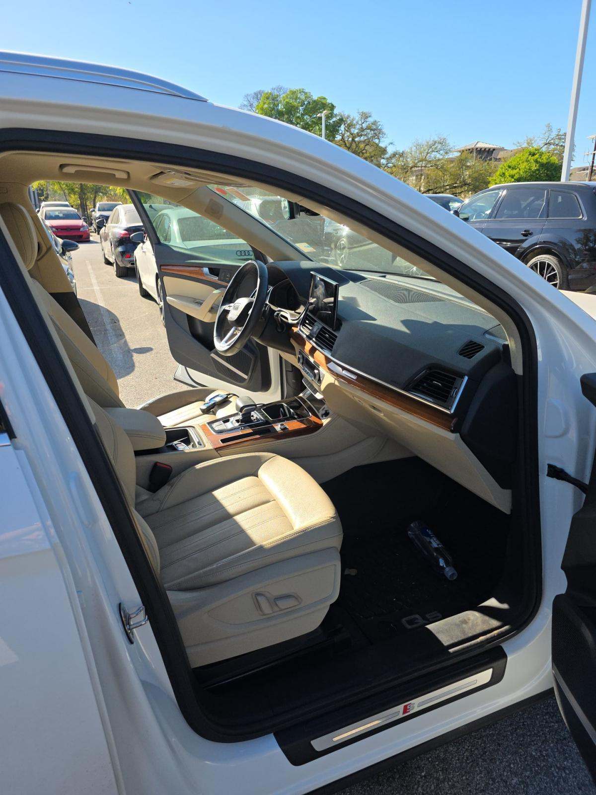 2022 Audi Q5 S line Premium Plus AWD