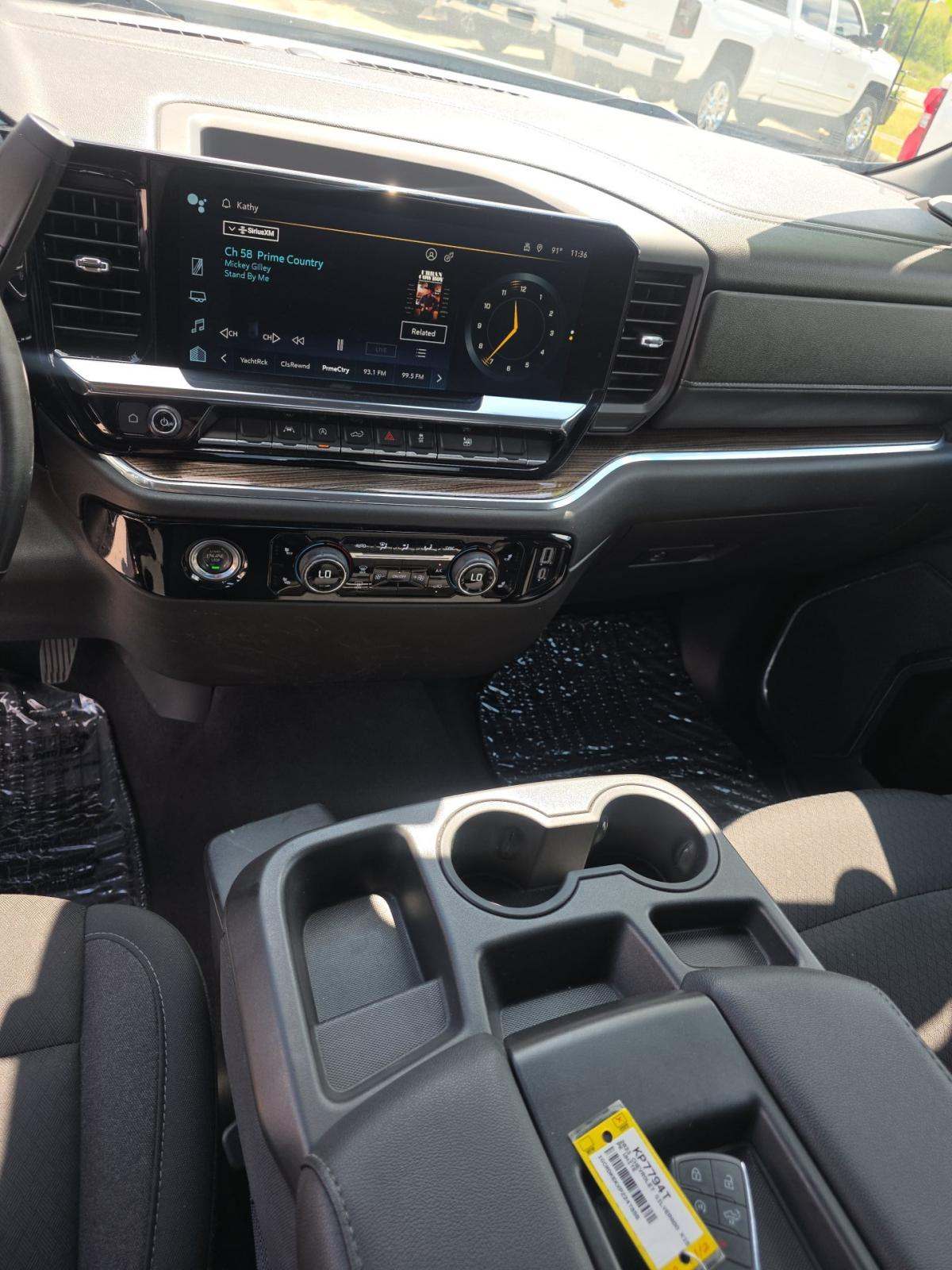 2023 Chevrolet Silverado 1500 LT AWD