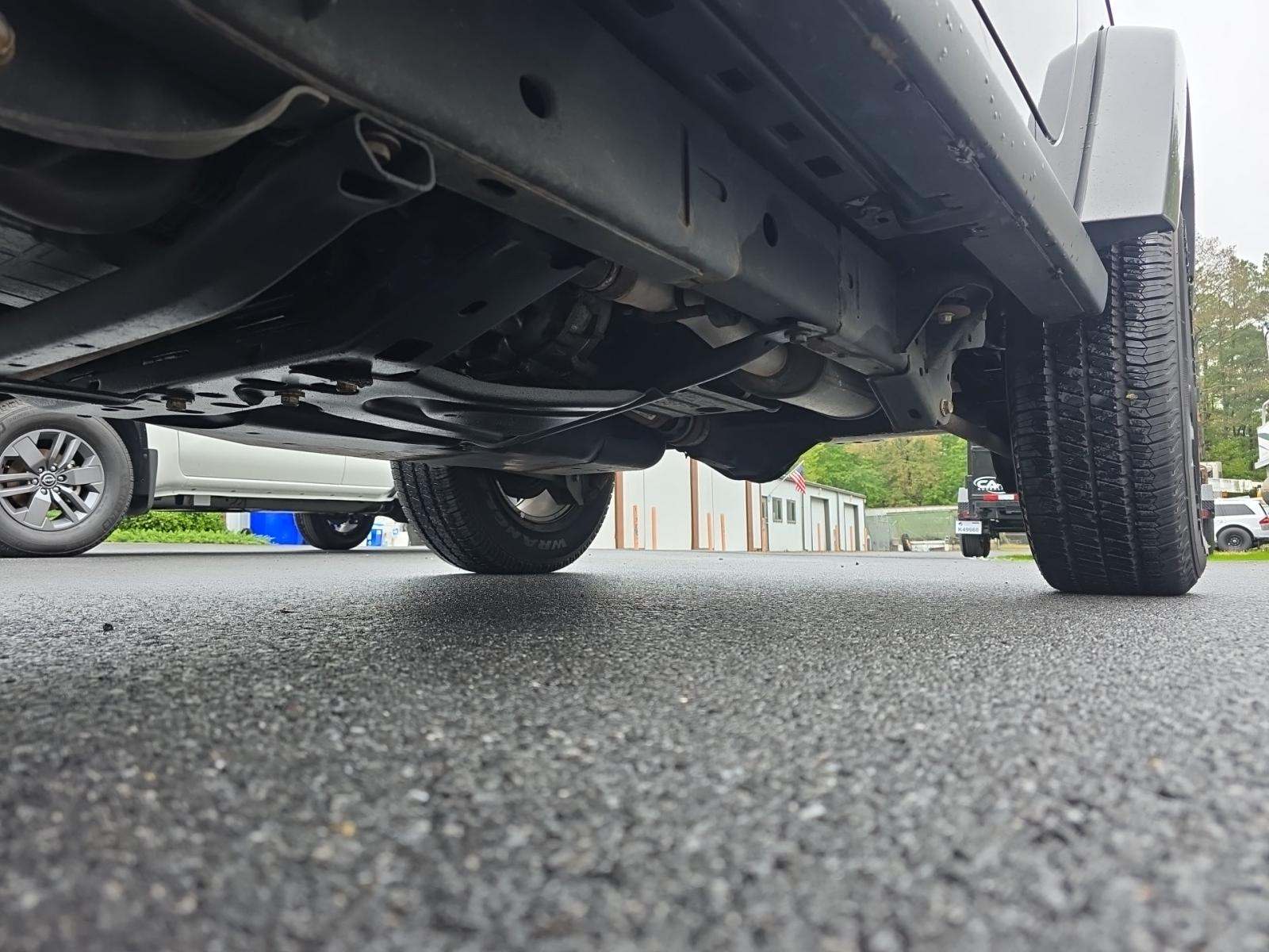 JEEP SAHARA 75TH ANNIVERSARY EDITION - 7