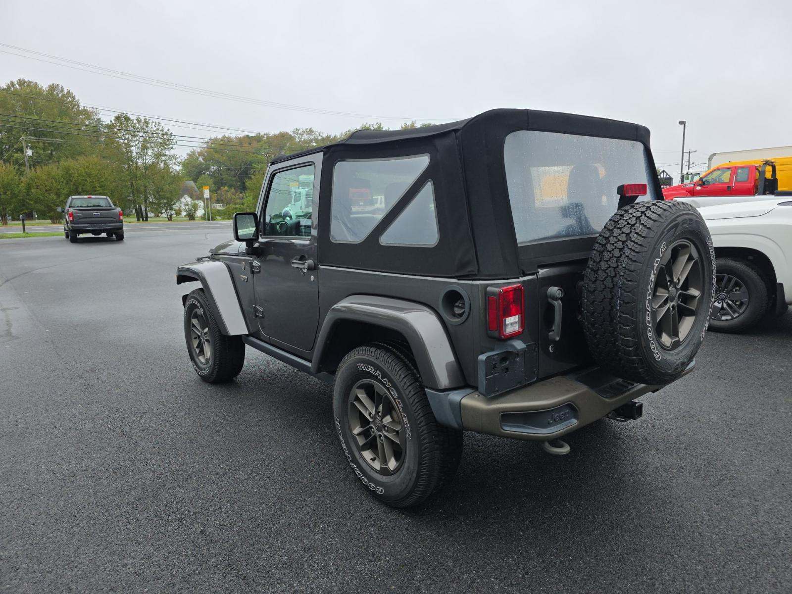 JEEP SAHARA 75TH ANNIVERSARY EDITION - 2