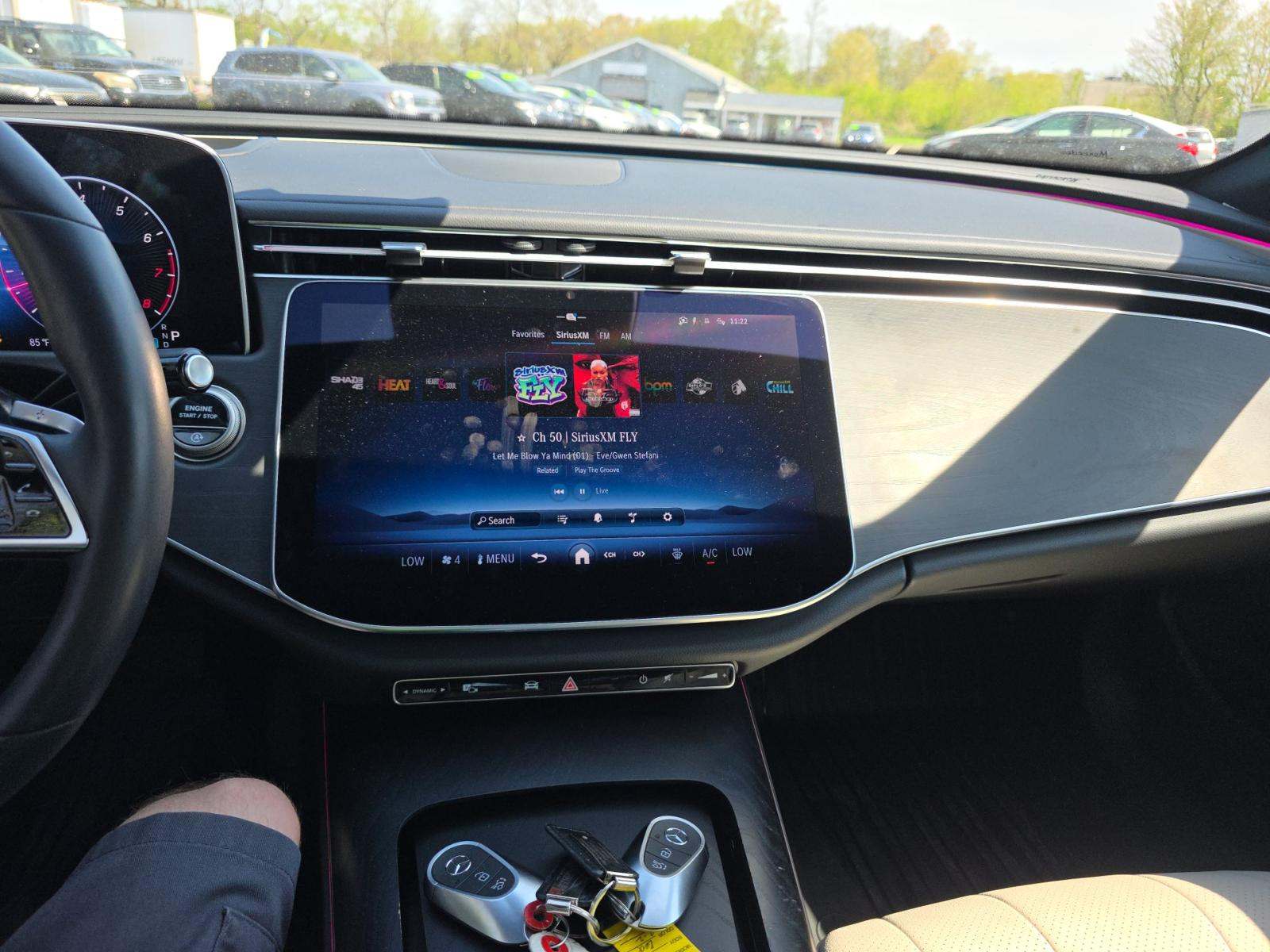 MERCEDES-BENZ E-CLASS - 10