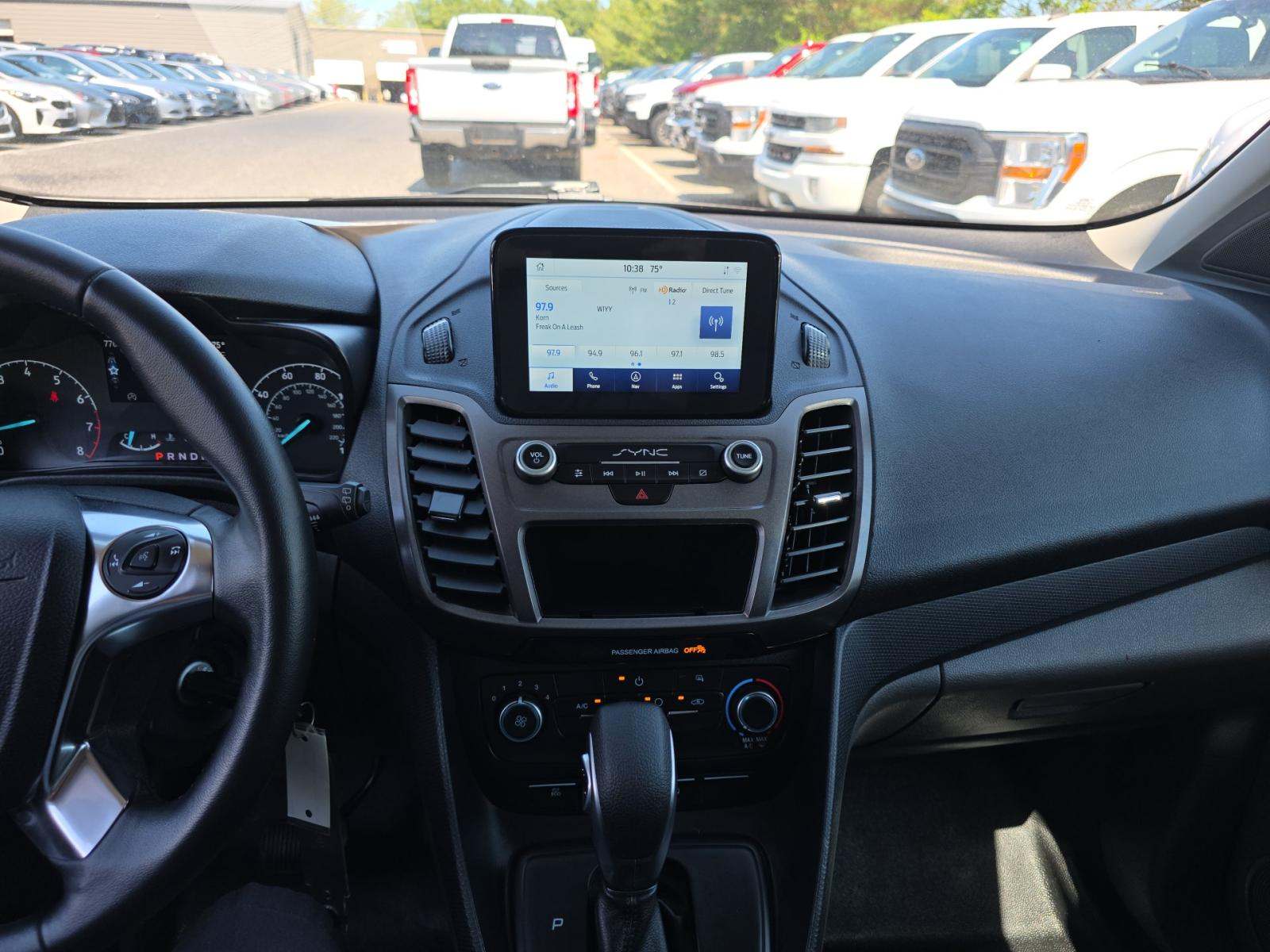 FORD TRANSIT CONNECT - 10