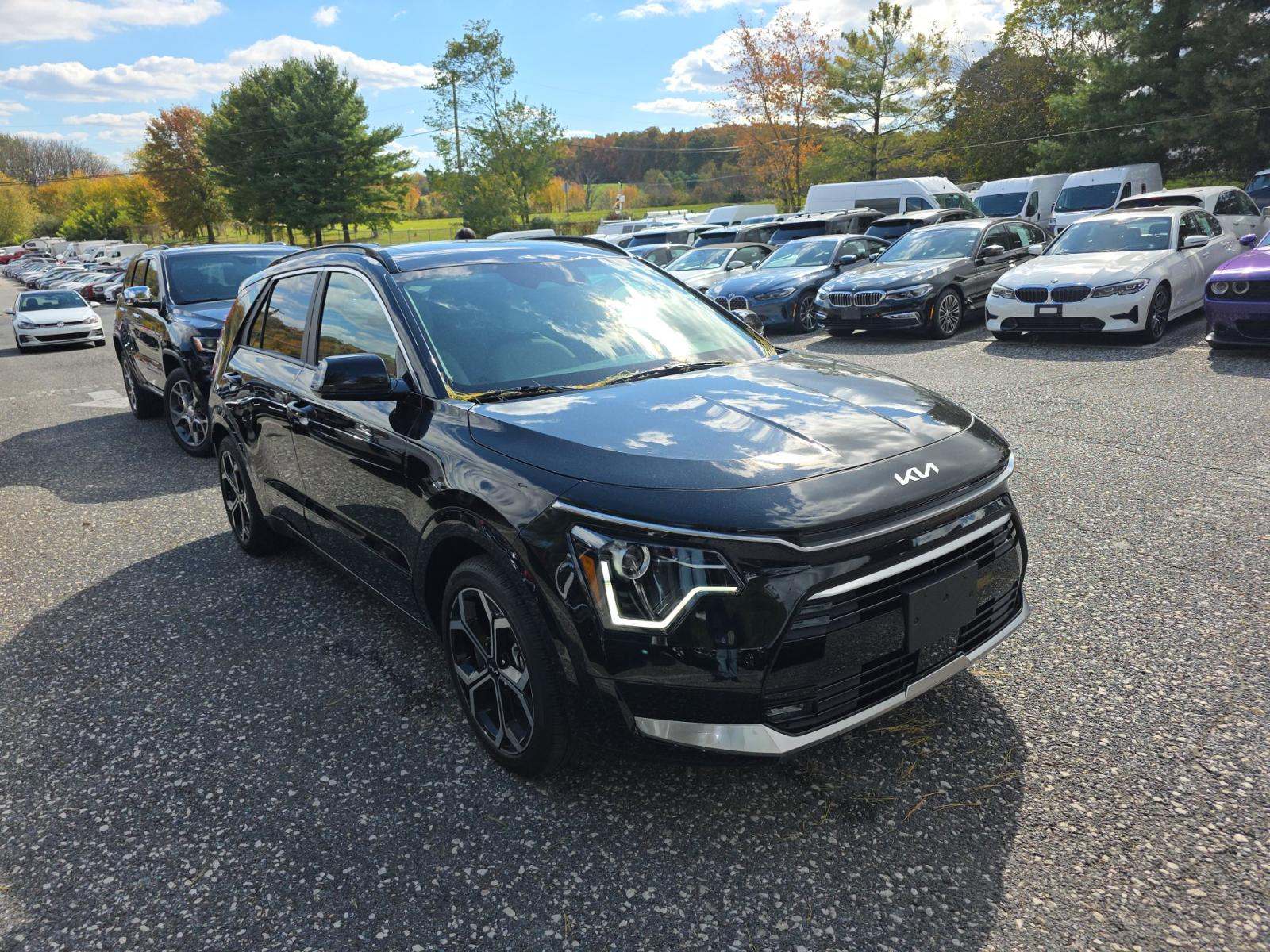 2024 Kia Niro EX Touring FWD