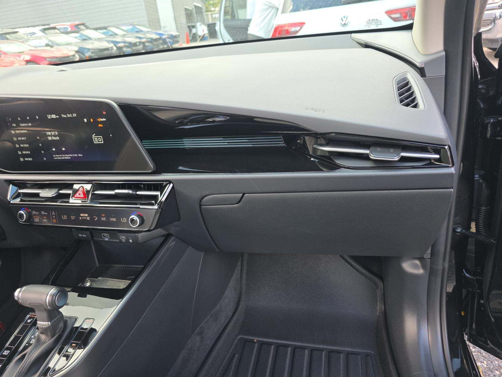 2024 Kia Niro EX Touring FWD