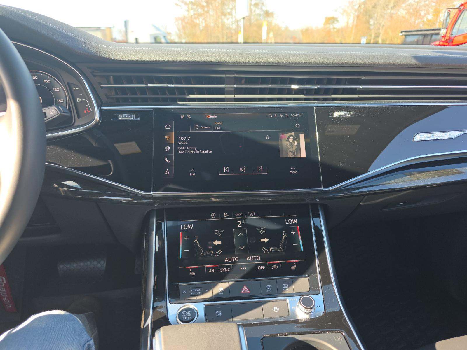 2025 Audi Q7 Premium AWD