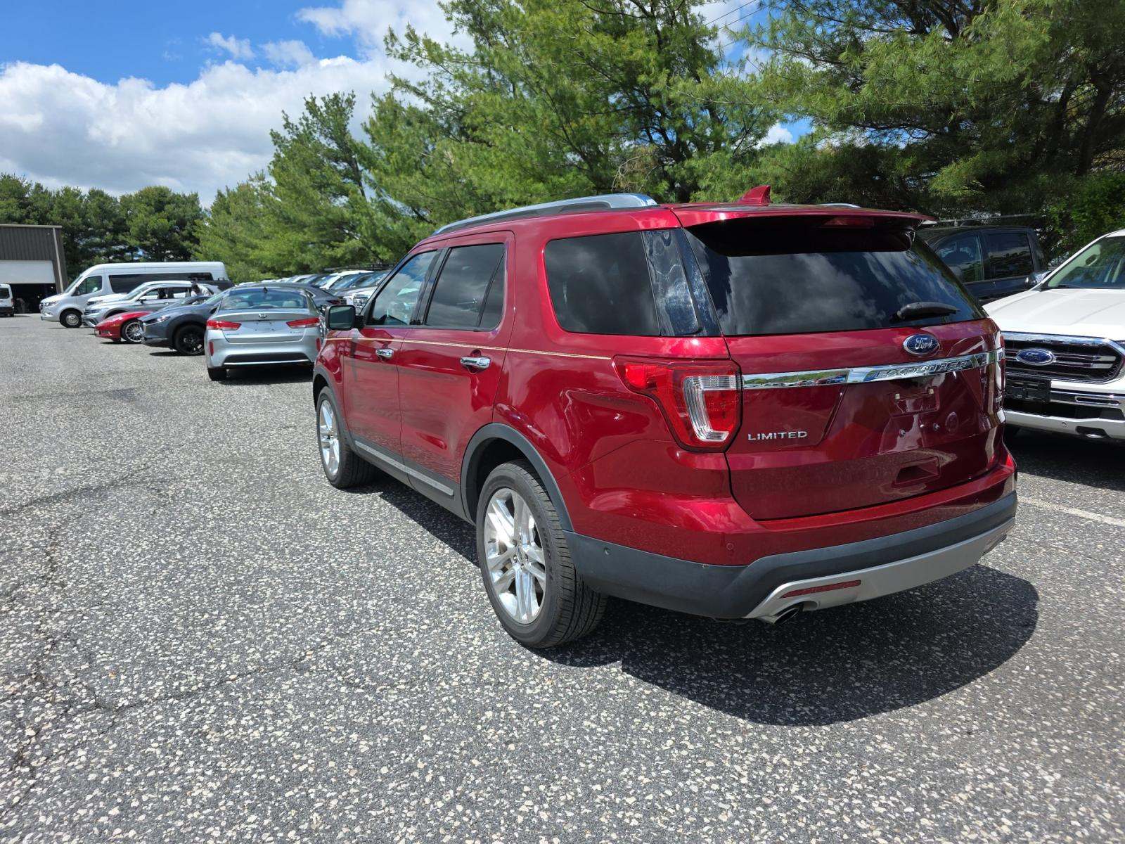 FORD EXPLORER - 2