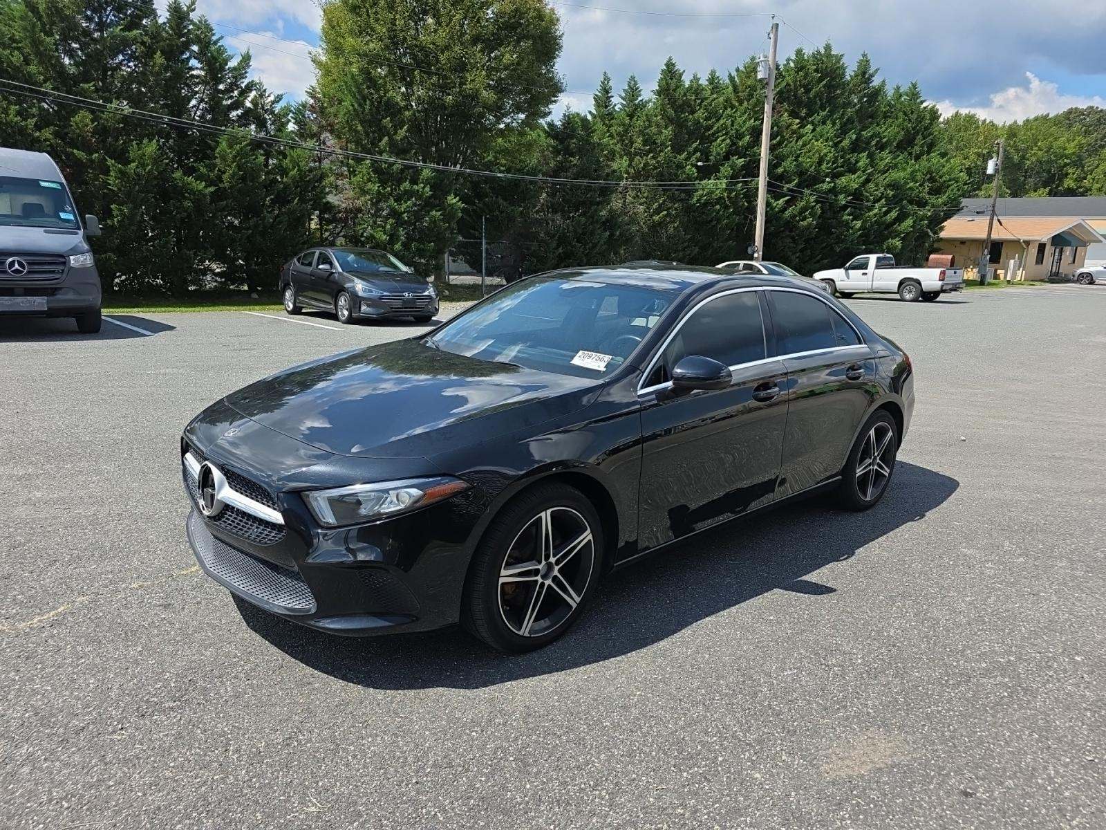 2019 Mercedes-Benz A 220