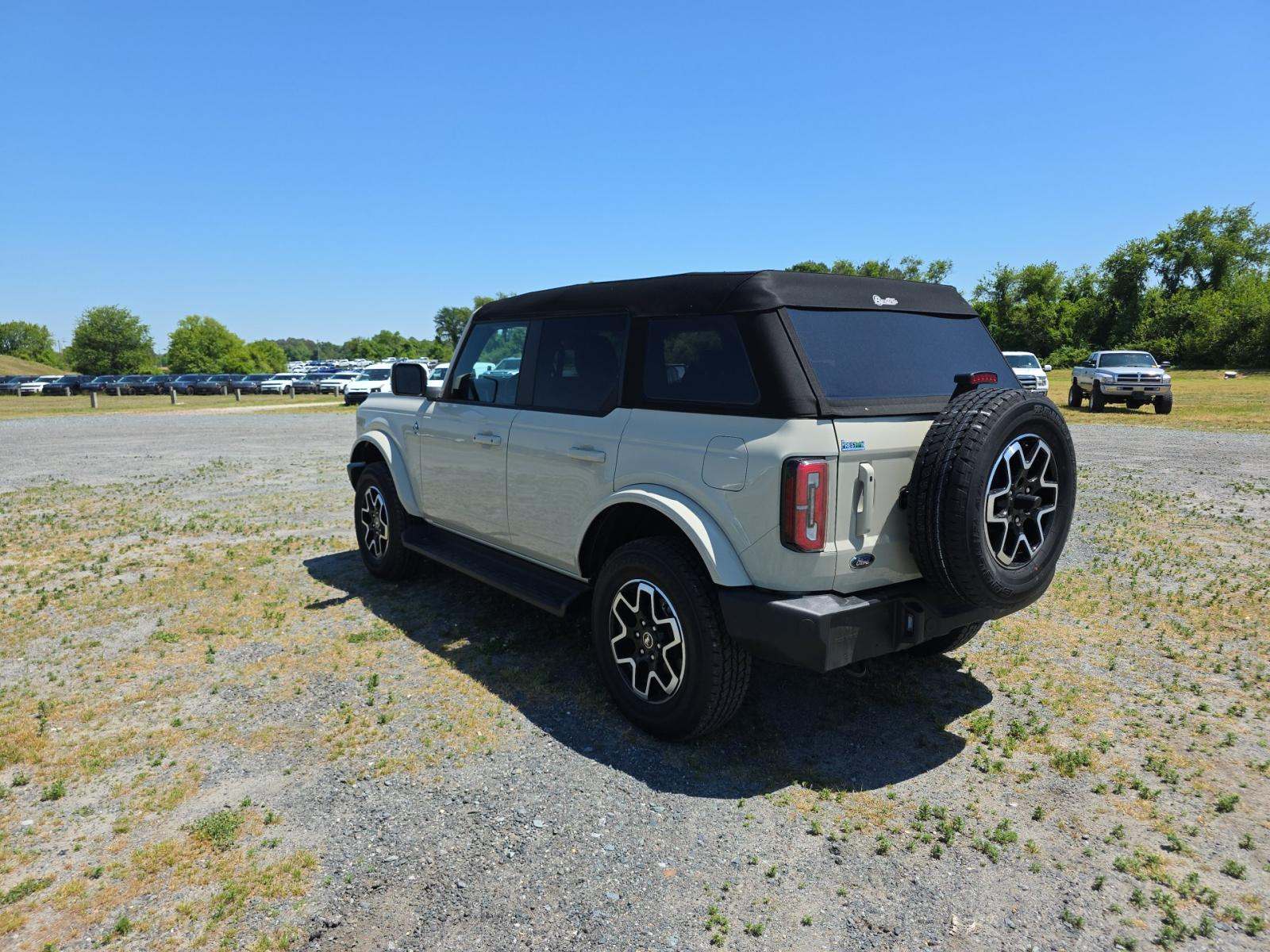 FORD BRONCO - 2