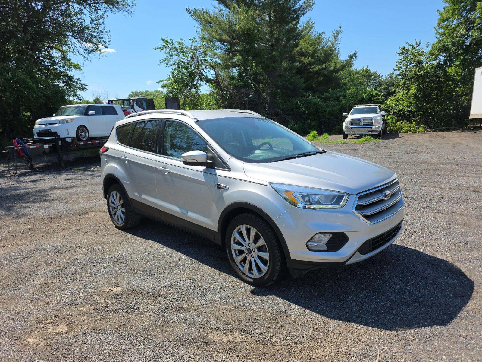 FORD ESCAPE - 4