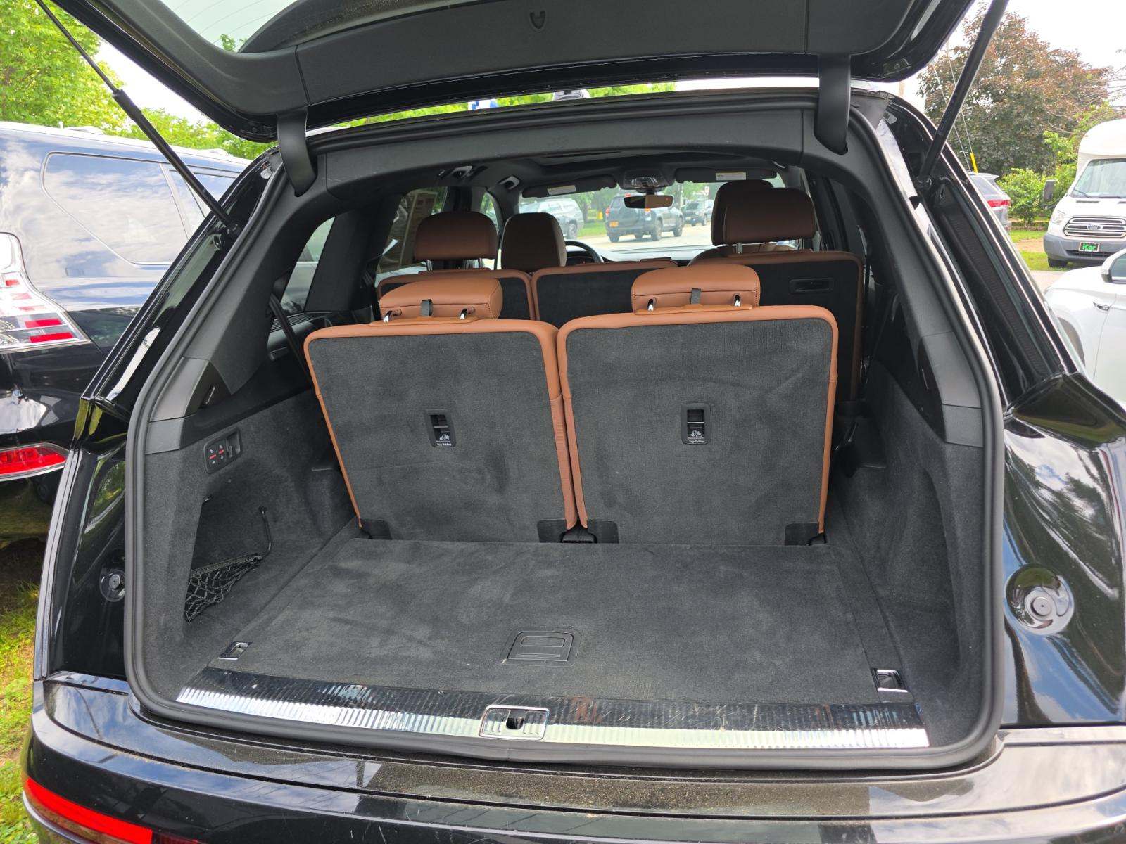 2023 Audi Q7 Premium Plus AWD