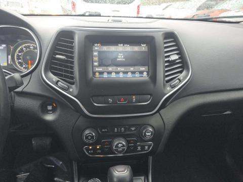 JEEP LATITUDE PLUS LUX - 10