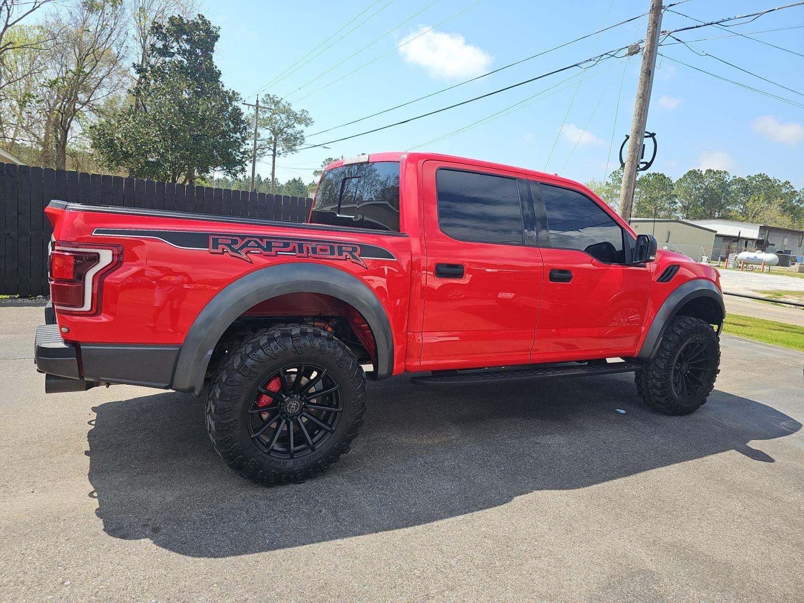 FORD F-150 - 4