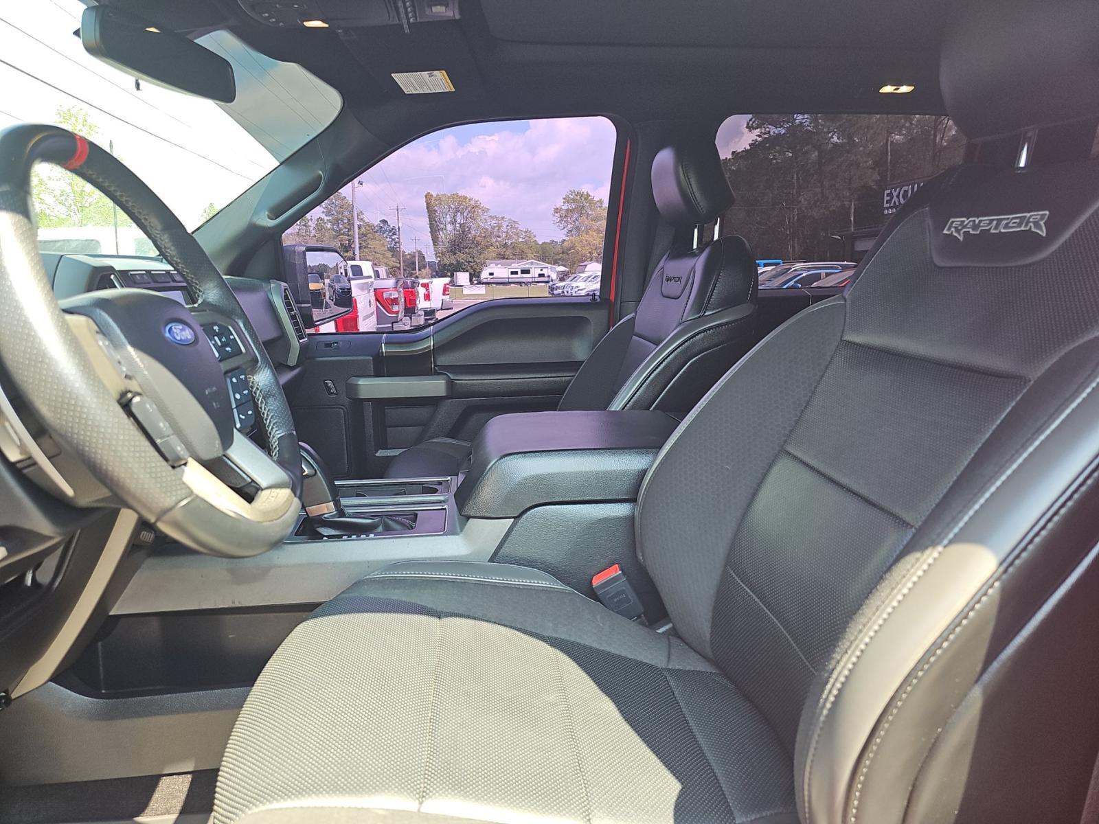 FORD F-150 - 6