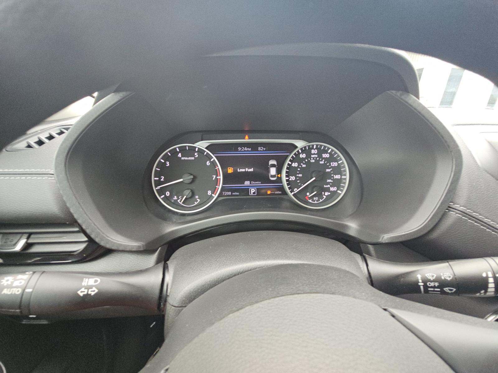 NISSAN SENTRA - 9