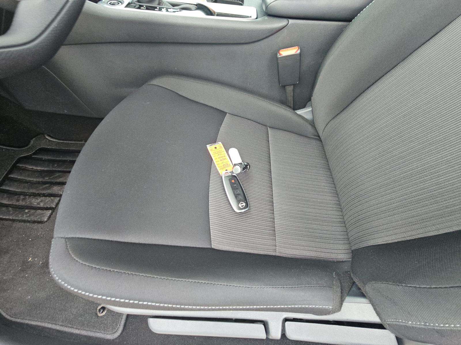 NISSAN SENTRA - 8