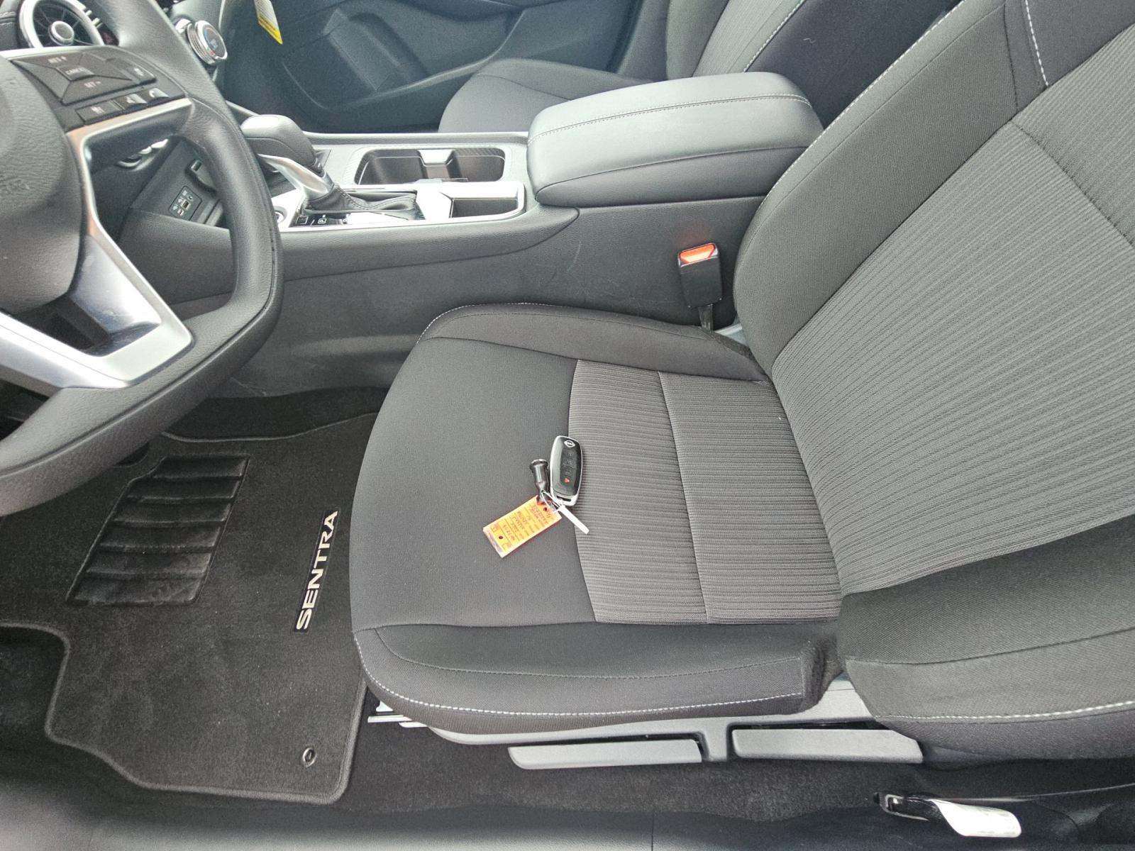 NISSAN SENTRA - 8