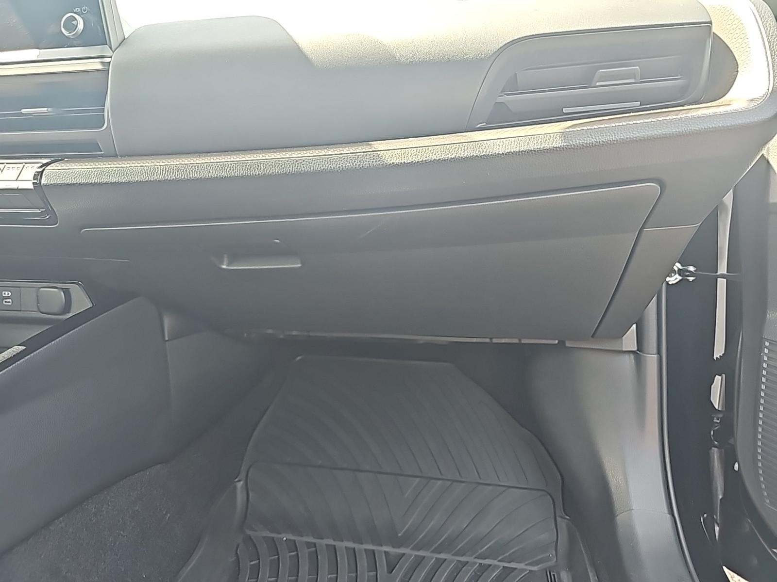 2025 Toyota Prius Limited FWD