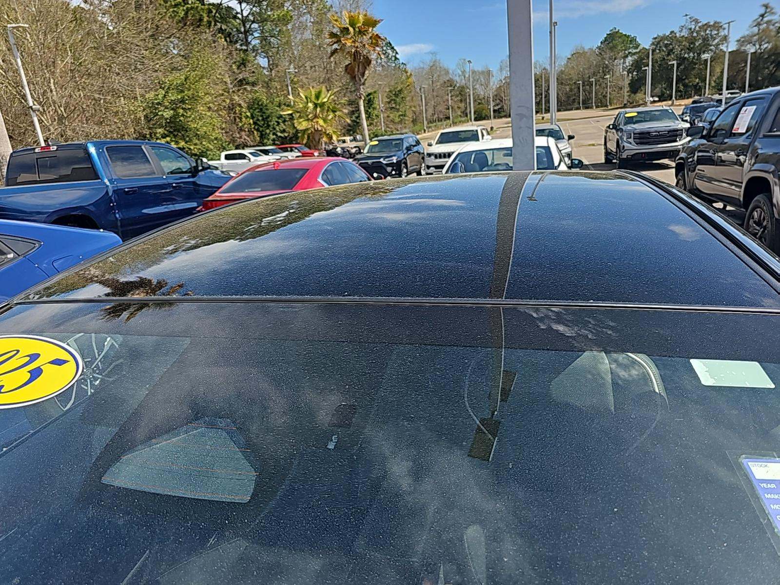 2025 Toyota Prius Limited FWD